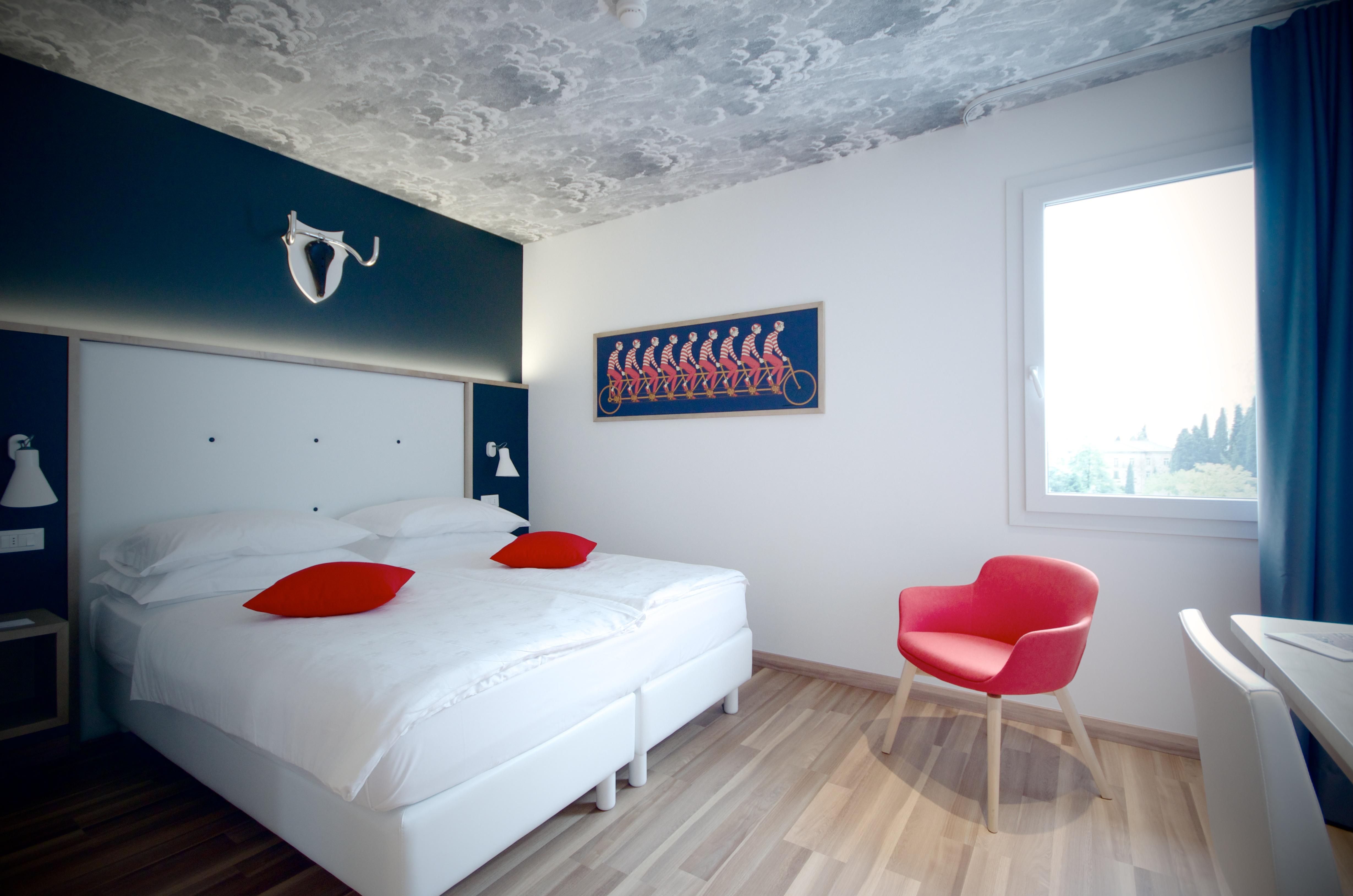 Hotel Luise Riva del Garda Esterno foto