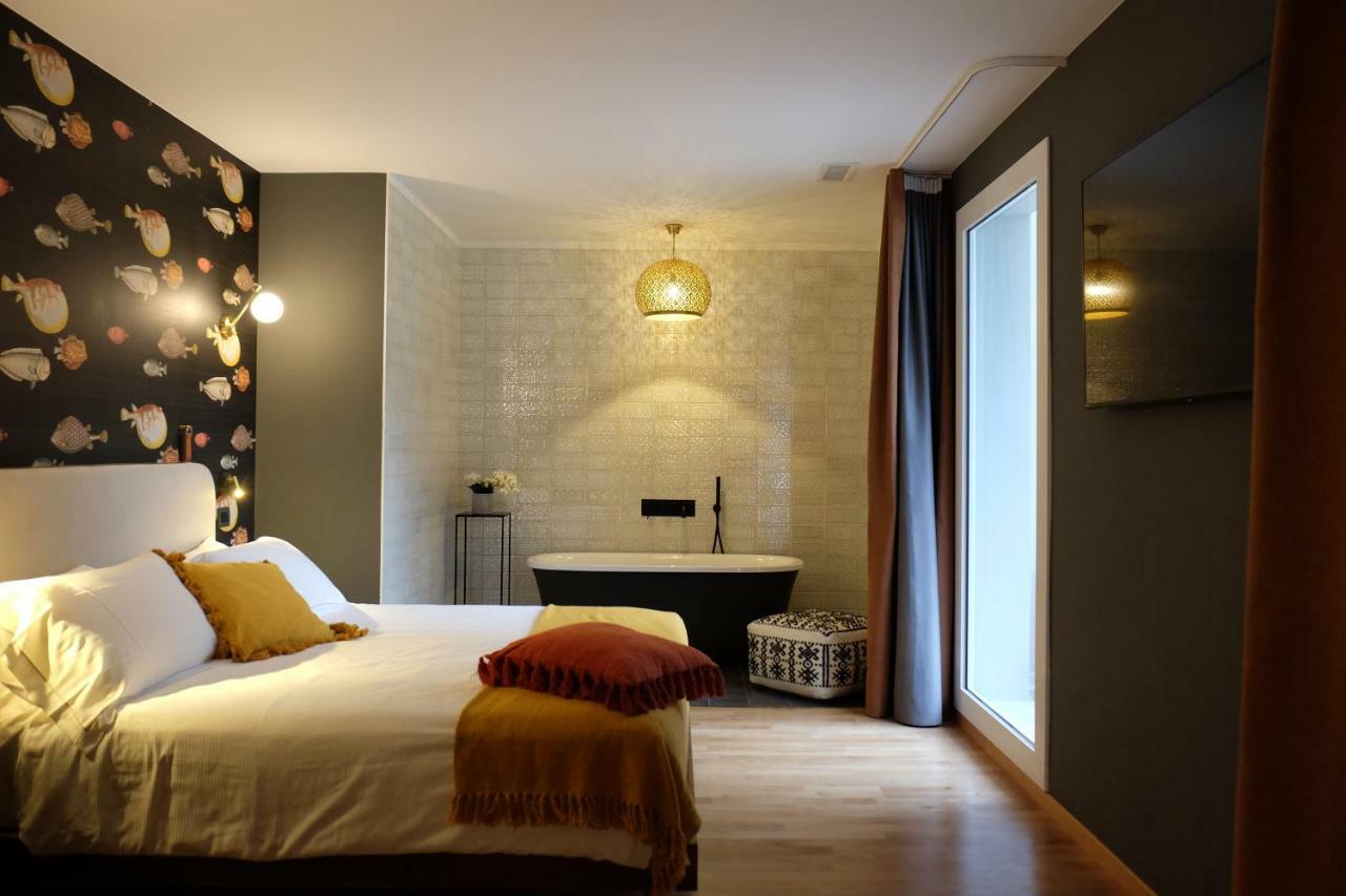Hotel Luise Riva del Garda Esterno foto