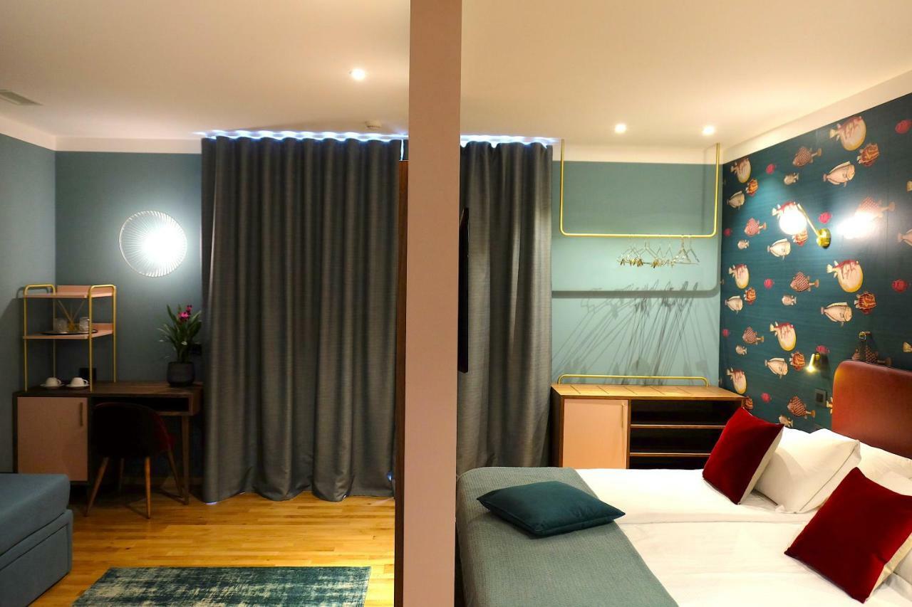 Hotel Luise Riva del Garda Esterno foto